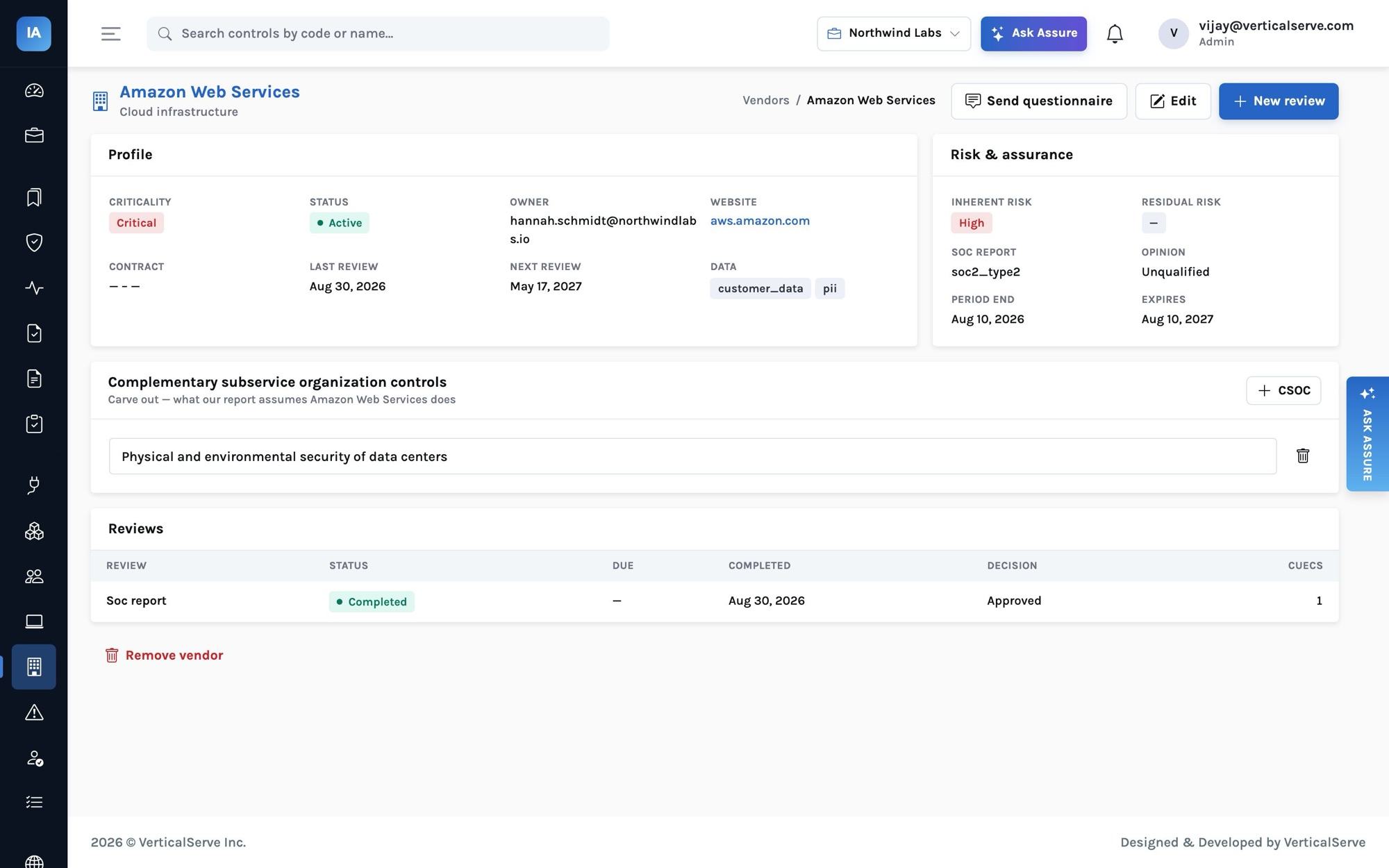 Amazon Web Services vendor page: critical, inherent risk high, SOC 2 Type 2 report with unqualified opinion, period end Aug 10, 2026, expires Aug 10, 2027; a complementary subservice organization controls section with ‘Physical and environmental security of data centers’; one completed SOC report review.